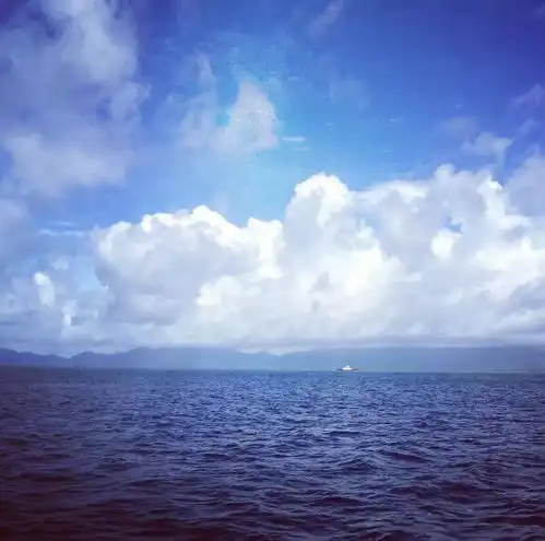 少年房天空色安静空间,让专注力得以生长和发展
