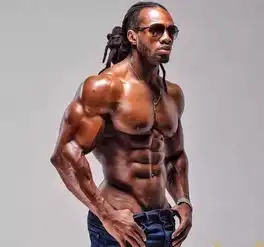 肌肉男的一天的饮食安排,你学会了吗
