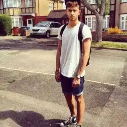 夏季男生穿衣搭配,几个小技巧让你秒变男神
