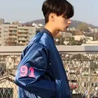 阳光系帅气男生扣扣头像宝贝别伤心了
