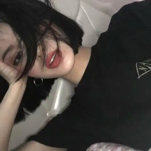 3个理由告诉你,为什么男生会在意女生的初吻在不在,很现实
