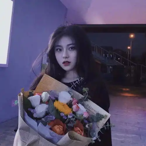 ins小众温柔女生头像
