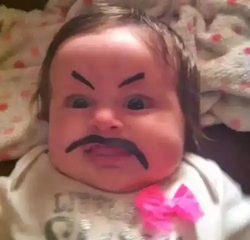 让爸爸带娃的后果,哈哈哈,笑出猪叫声
