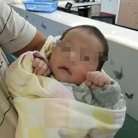 全国罕见男婴自带心脏炸弹,出生后越来越不对劲儿医生说
