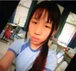 看看网红卸妆后的样子蔡萝莉辣眼睛,代古拉k变路人
