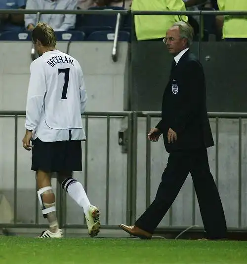 求贝克汉姆02世界杯图片
