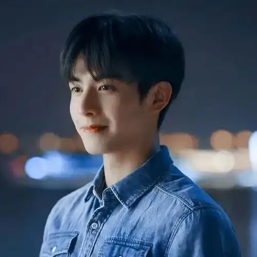 2023最新帅气自信男生头像
