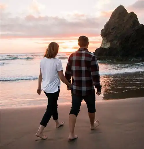 结婚当天,女方嫌男方给的接亲红包太小,谁知男子转身离开不娶了
