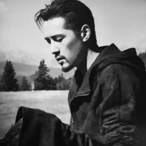 好不容易翻身的潘粤明,又被毁了
