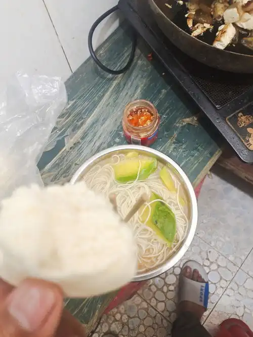 一个老男人的午餐
