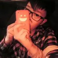 求一些伤感的头像小孩的

