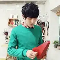 qq头像现实残酷,你更要坚强男生霸气
