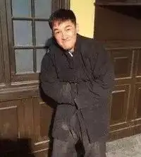 乐馨推荐一言不合就揣手,这绝对是狗子们最萌的时候

