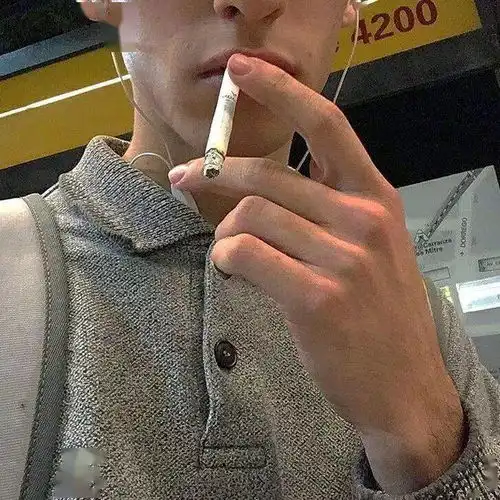 头像你真的好不注重细节毁了我好多温柔
