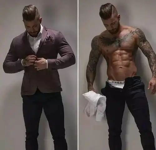 这才是男人该有的身材穿衣精致,脱衣有料,酷到不行
