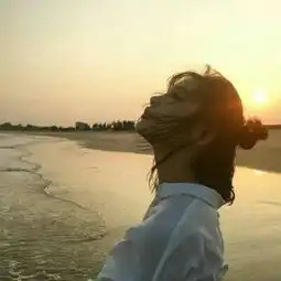我也想参演你的人生,哪怕只是一个qq女生头像我要个性网
