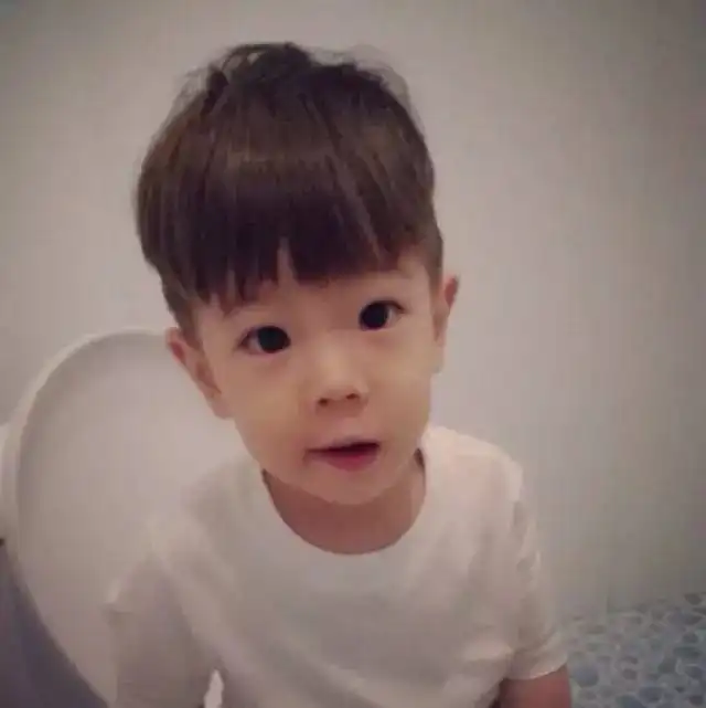 江疏影陈赫郑恺上戏最年轻的明星班,如今已是贵圈的中流砥柱下
