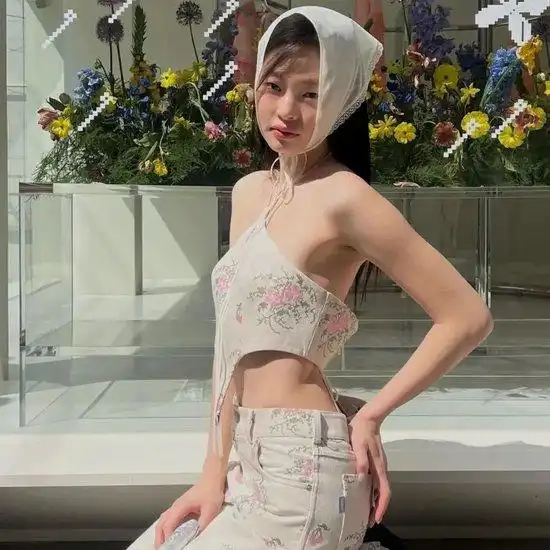 春日赏花拍照小技巧更新你的刘亦菲抱花照
