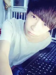 qq皮肤高帅萌潮流
