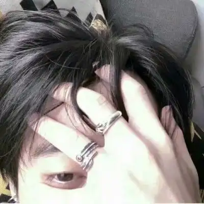 男生头像冷酷霸气高清雷打不动的约定
