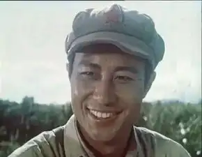 王心刚中国最帅好男人超级明星万人捧却只对病中的她不离不弃