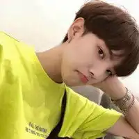 480x360男生简单头像简单的头像清新脱俗男

