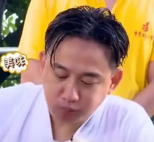 秃头发福啤酒肚,昔日男神颜值崩塌,可不是岁月不饶人的锅
