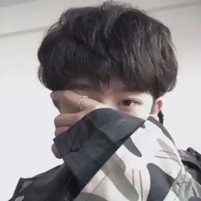 抖音最火男生头像伤感
