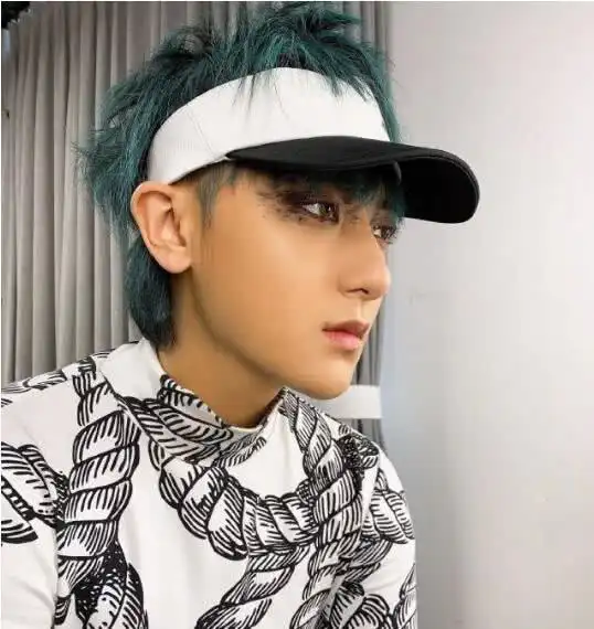 黄子韬宣布退出微博,是谁伤透了这个自嗨男孩的心
