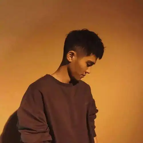 情侣头像始于心动终于白首
