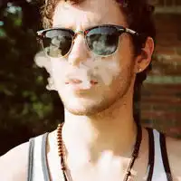 欧美单身男人qq头像图片,上帝请保佑我的爱
