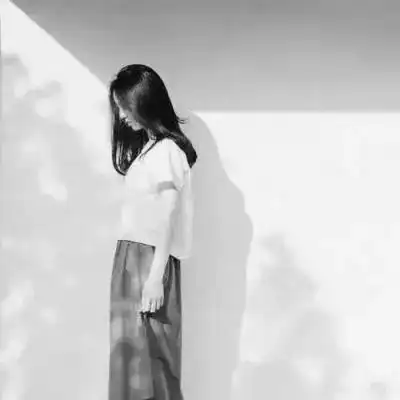 不打针,不护肤,不化妆,如何看上去比同龄人小10岁
