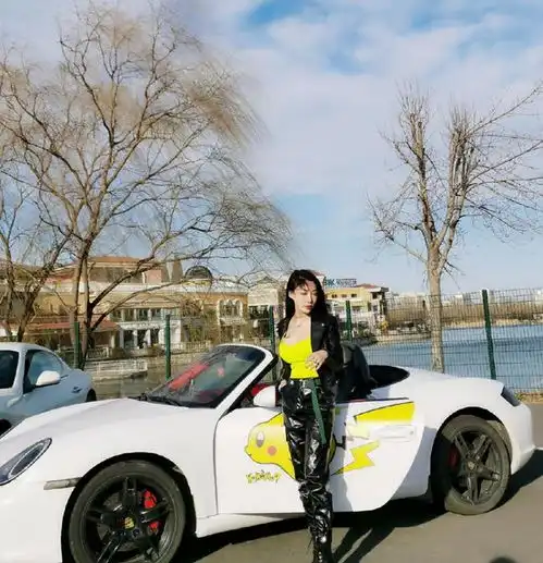 十一年前,宁愿坐在宝马里哭的马诺,现在嫁给有钱人了吗
