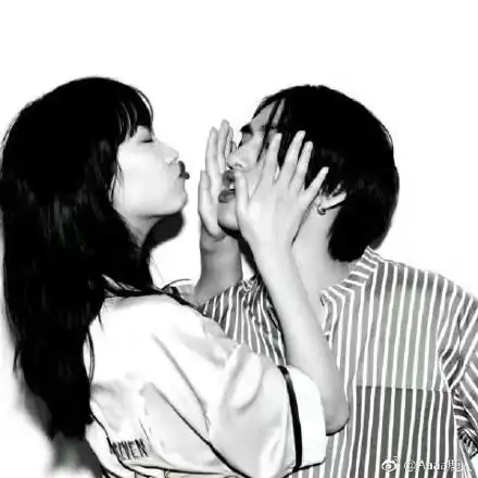 知乎

