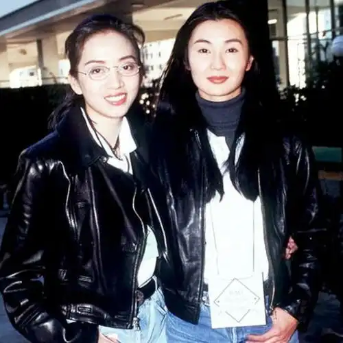 袁咏仪连续12年为梅艳芳庆祝生日,两位挚友,不同的结局令人唏嘘
