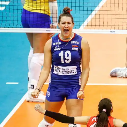 女排速递村姑放出豪言,意大利名单呼之欲出,科舍列娃退出国家队
