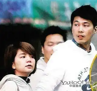 女星素颜上街,没几个能认得出
