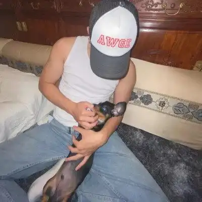 2023最新高清帅气真人男生头像
