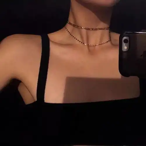 头像我没见过天使也许你就是
