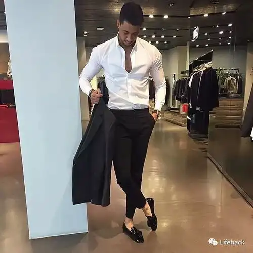 只有猛男才能hold住禁欲系白衬衫,妹子看了想嫁
