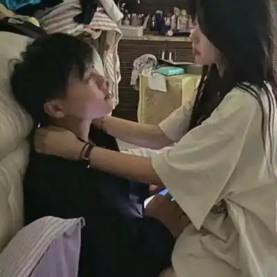 林鲸落真人温柔风情侣头像鸳鸯情侣头像我要个性网
