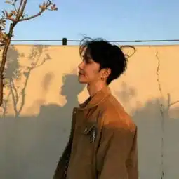 这个是不是情侣头像
