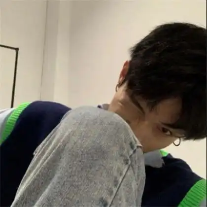 扣扣男生头像,剩余的时光我们要好好珍惜
