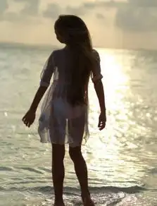 俄罗斯9岁模特五官精致如天使获赞世界最美少女
