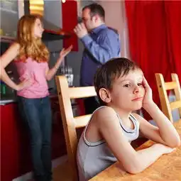 11岁的小男孩标准的身高体重
