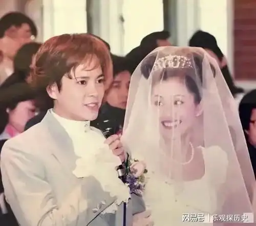 不得不说梁小冰挑男人的眼光真的太厉害了
