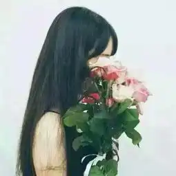 求拿着花束的情侣头
