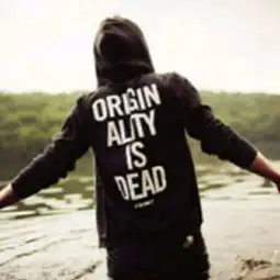 求另一半女生情侣头像
