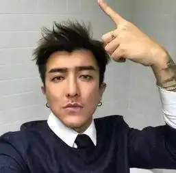帅炸天的男网红,你为什么要想不开直播戳破真相啊
