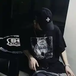 用了这些头像和壁纸,7月就会对你好一点
